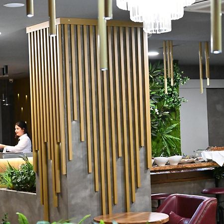 Ap Hotel Boutique Vlorë Eksteriør billede