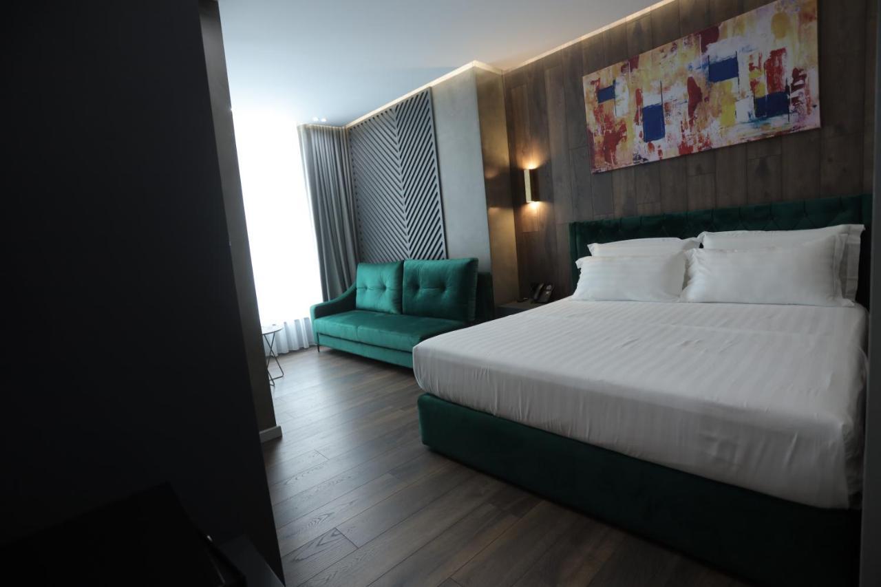 Ap Hotel Boutique Vlorë Eksteriør billede