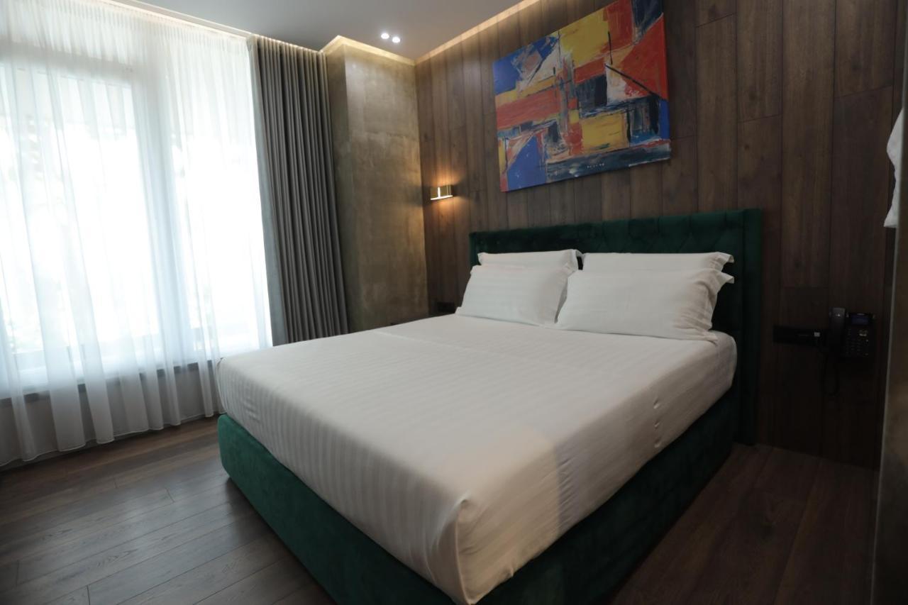 Ap Hotel Boutique Vlorë Eksteriør billede