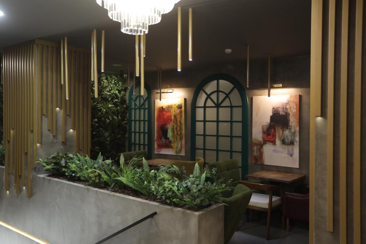Ap Hotel Boutique Vlorë Eksteriør billede