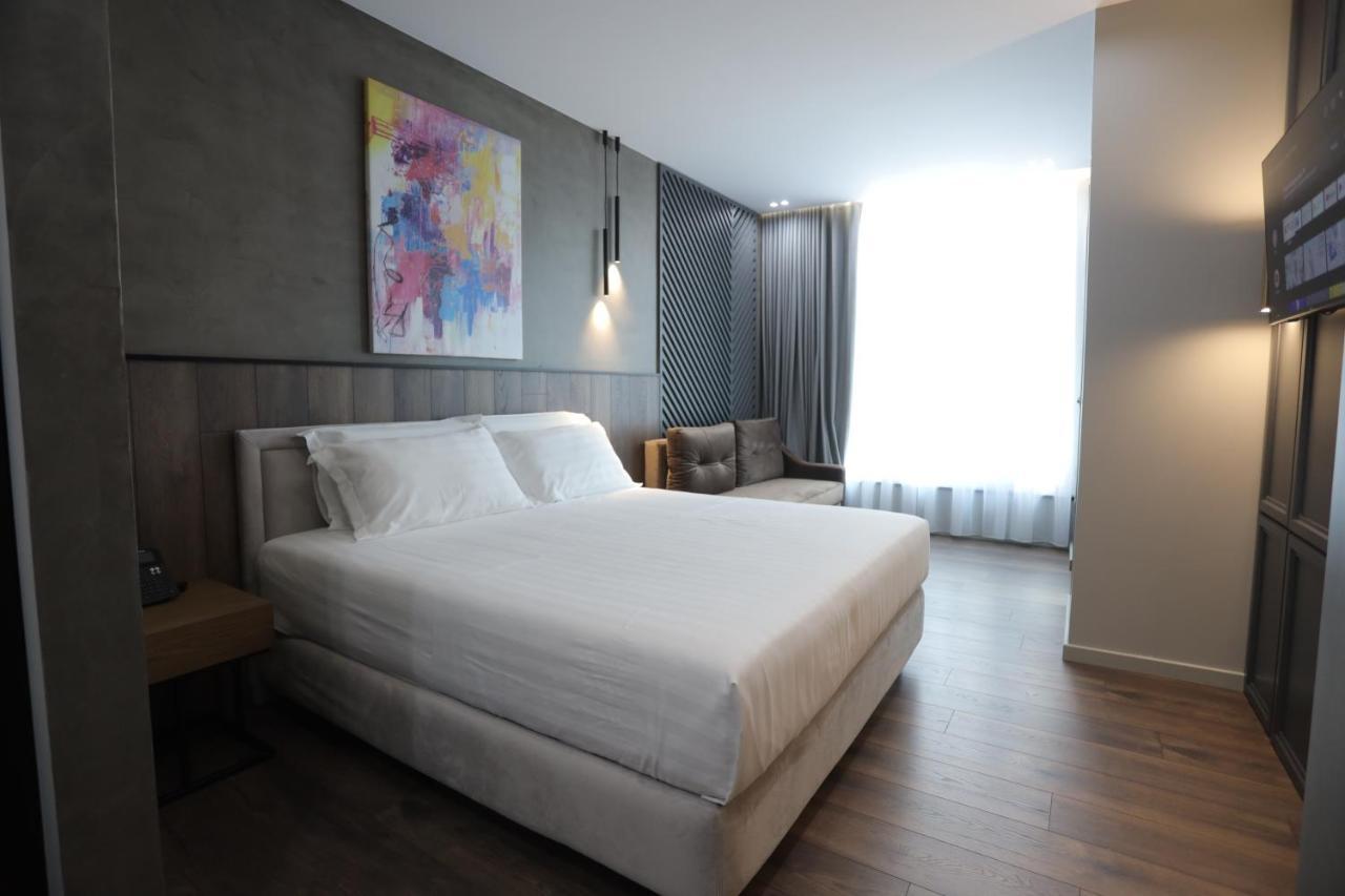 Ap Hotel Boutique Vlorë Eksteriør billede