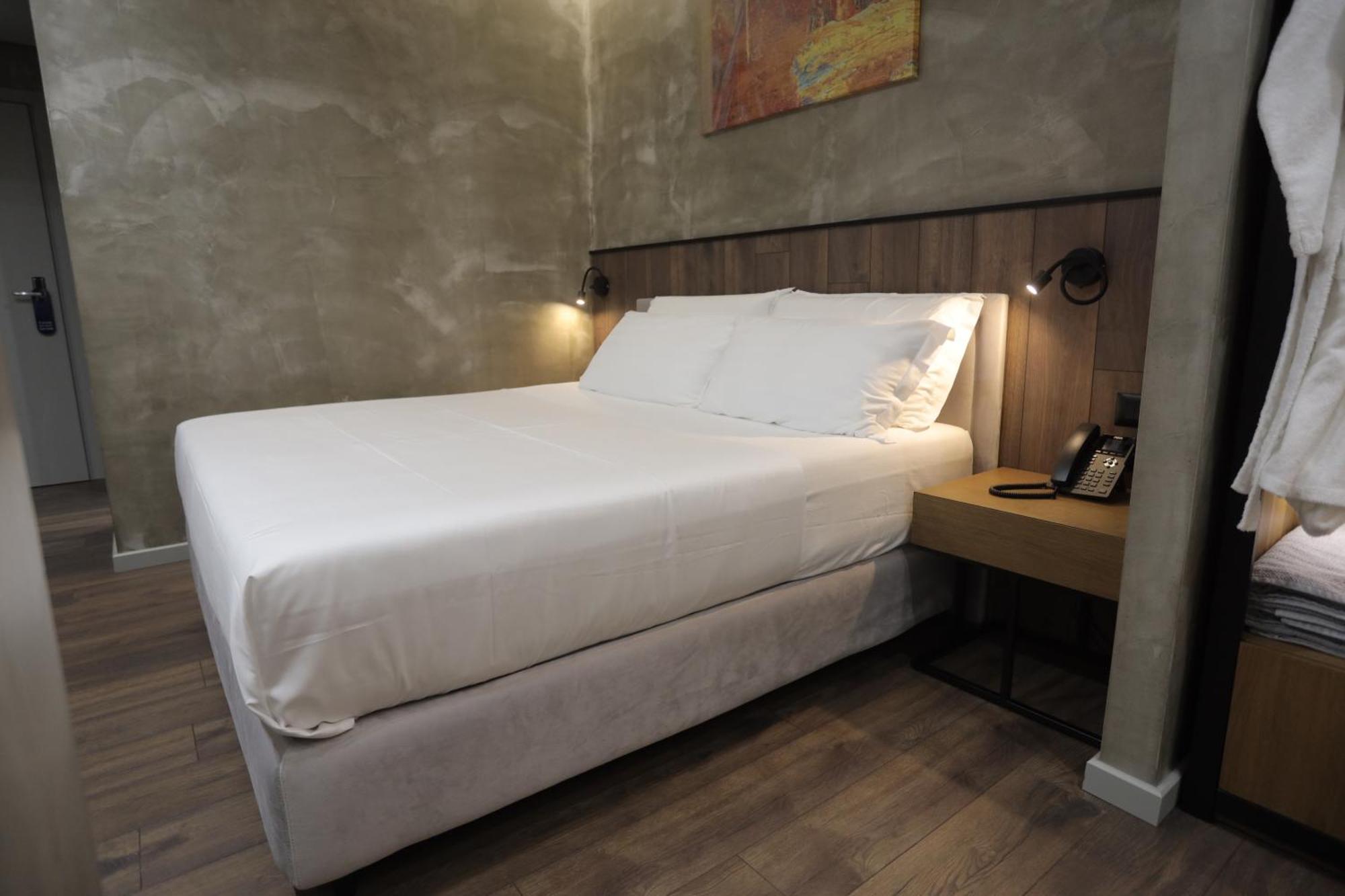 Ap Hotel Boutique Vlorë Eksteriør billede